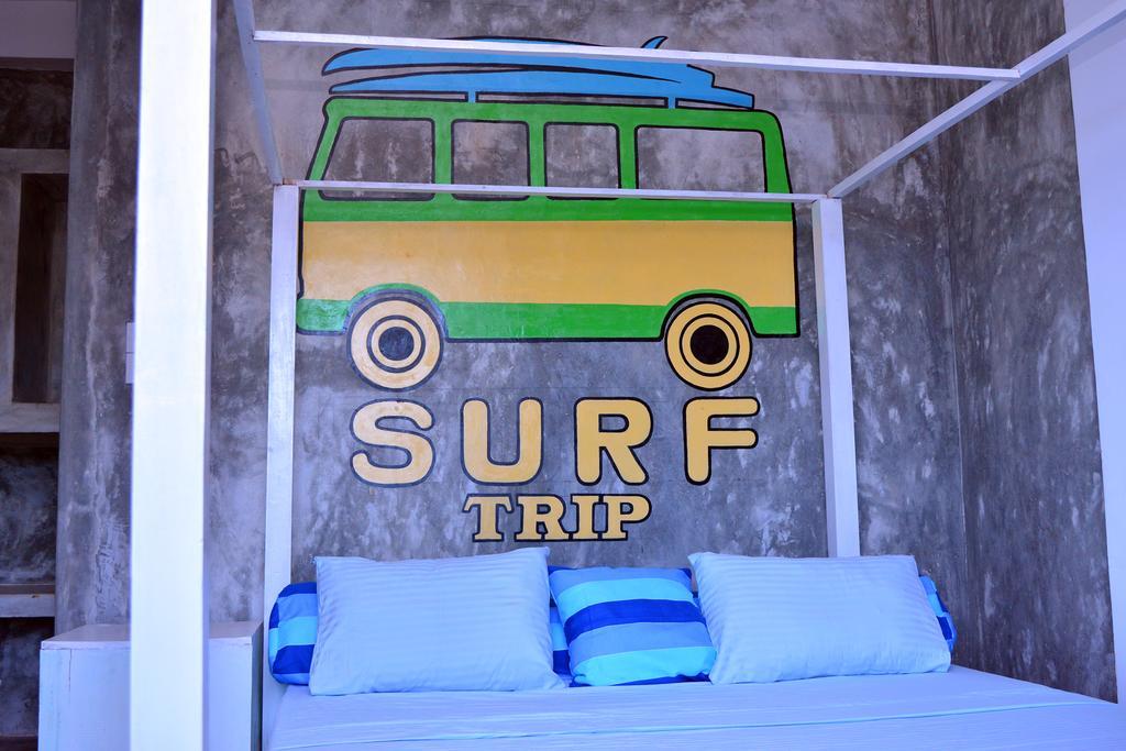 Cheeky Monkey Surf Camp Hotel Weligama Eksteriør billede